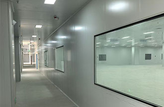 3月5日，三門(mén)峽產(chǎn)業(yè)園標(biāo)準(zhǔn)廠房?jī)艋b修工程局部驗(yàn)收中